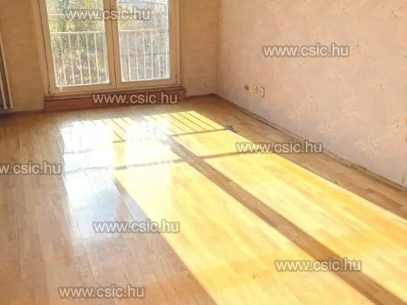 Eladó lakás Budapest III. kerület, Békásmegyer 57 nm