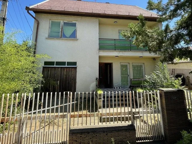 Eladó ház Maglód 140 nm