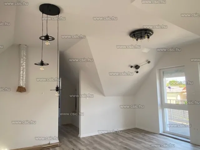 Eladó lakás Pomáz 43 nm