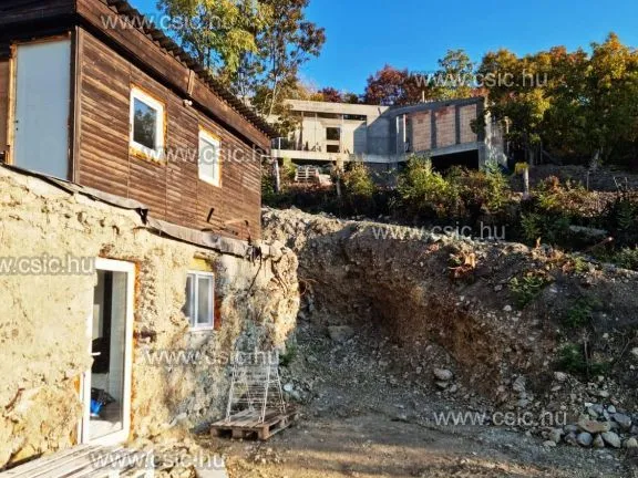 Eladó ház Szentendre 30 nm