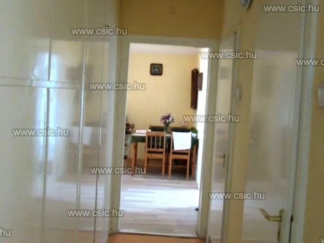 Eladó lakás Budapest XV. kerület, Újpalotai ltp. 53 nm