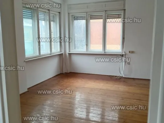 Eladó ház Budapest IV. kerület, Megyer 90 nm