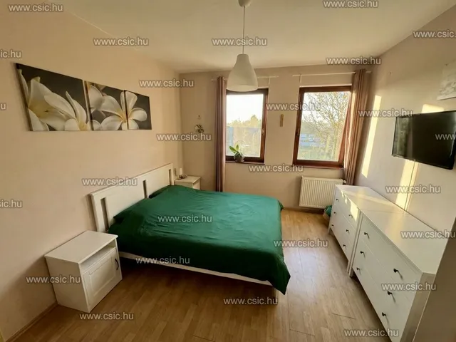 Eladó lakás Göd 65 nm