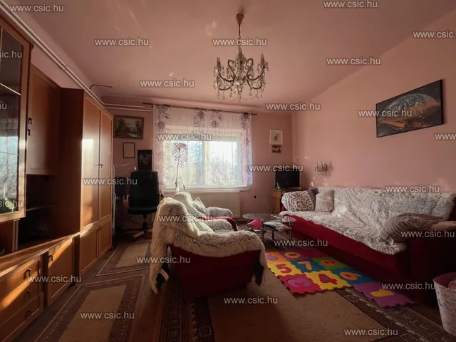 Eladó ház Pomáz 85 nm