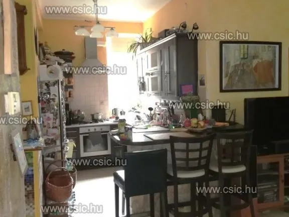 Eladó ház Budapest III. kerület, Rómaifürdő 160 nm