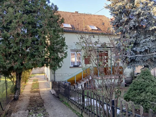 Eladó ház Budapest XVI. kerület, Árpádföld 180 nm