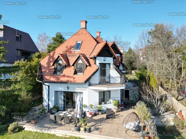 Eladó ház Budapest II. kerület, Vérhalom 660 nm