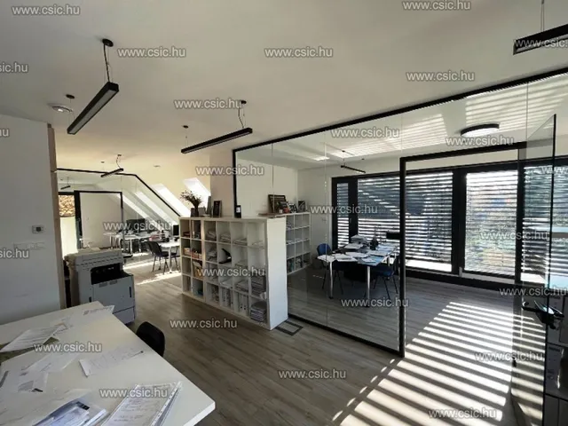 Eladó lakás Budapest III. kerület, Rómaifürdő 164 nm