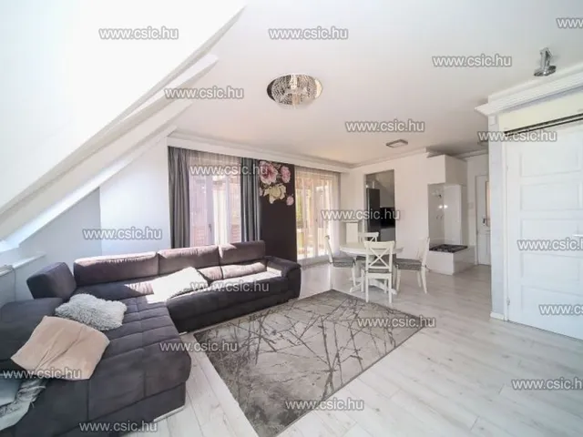 Eladó lakás Budapest III. kerület, Mátyáshegy 140 nm