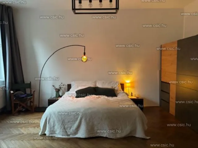 Eladó lakás Budapest I. kerület, Váralja 82 nm