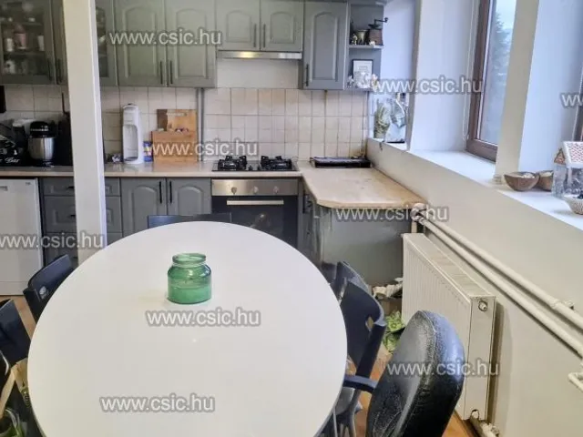 Eladó lakás Pomáz 68 nm