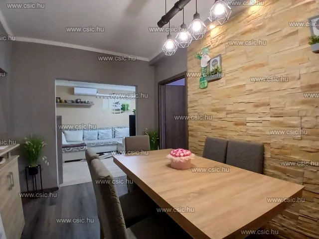 Eladó lakás Dunakeszi 71 nm