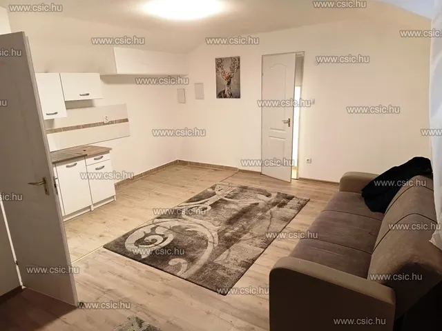 Eladó lakás Budapest VIII. kerület, Tisztviselőtelep 31 nm