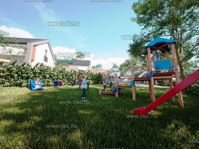 Eladó ház Kosd 89 nm