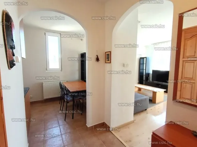 Kiadó lakás Budapest XI. kerület, Sasad-Sashegy XI. ker. 47 nm