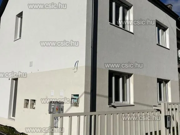 Eladó lakás Vác 76 nm