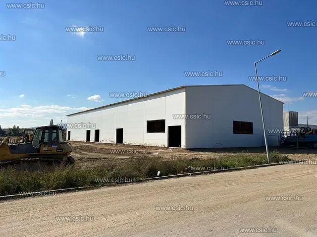 Eladó ház Vác 1345 nm