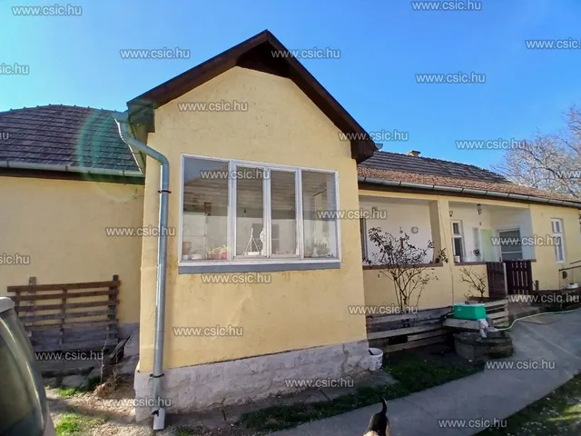 Eladó ház Pomáz 105 nm