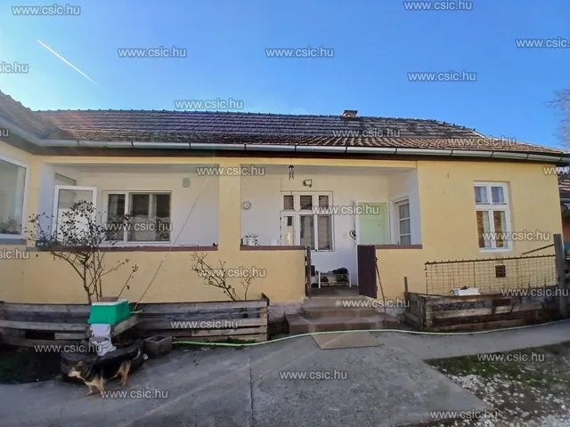 Eladó ház Pomáz 105 nm