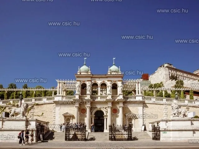 Eladó lakás Budapest I. kerület 110 nm