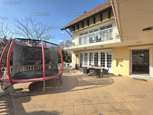 Eladó lakás Budapest III. kerület, Rómaifürdő 143 nm