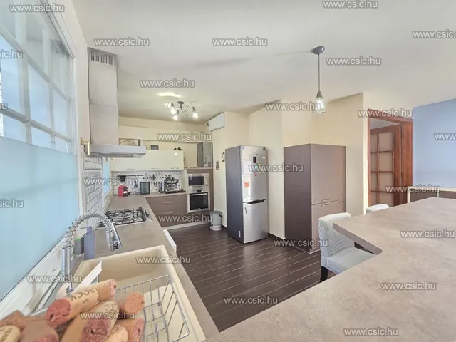 Eladó lakás Budapest III. kerület, Rómaifürdő 143 nm