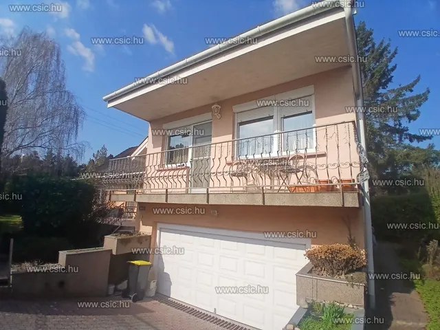 Eladó ház Pomáz 177 nm