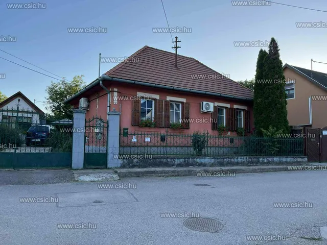 Eladó ház Püspökszilágy 120 nm