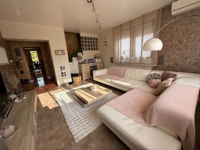 Eladó ház Budapest XVII. kerület, Akadémiújtelep 155 nm