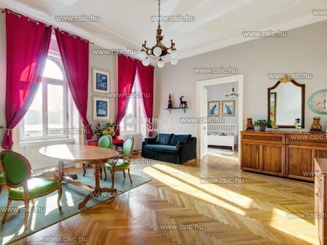 Eladó lakás Budapest I. kerület 101 nm