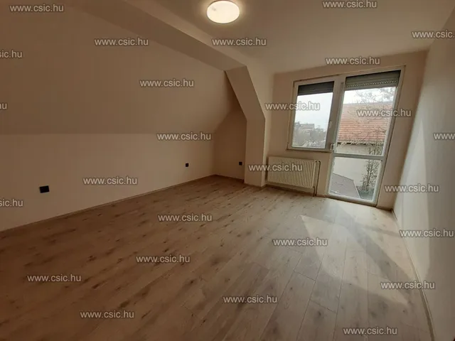 Eladó ház Abony 160 nm