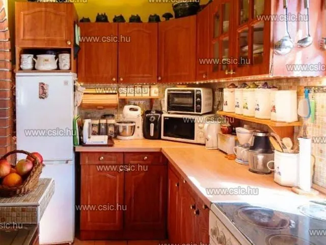 Eladó ház Budakalász 84 nm