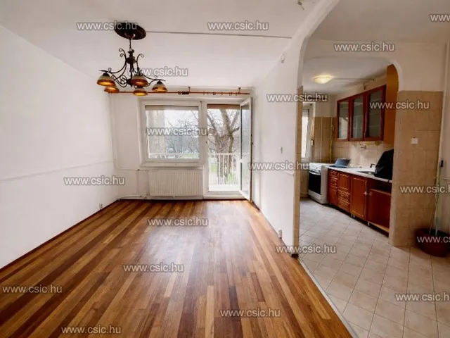 Eladó lakás Budapest IV. kerület 74 nm