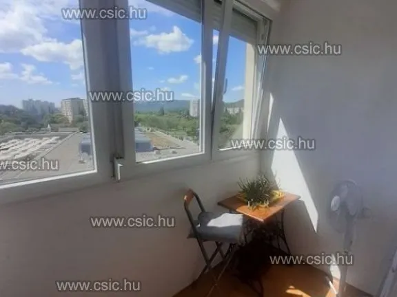 Eladó lakás Budapest III. kerület, Aquincum 31 nm