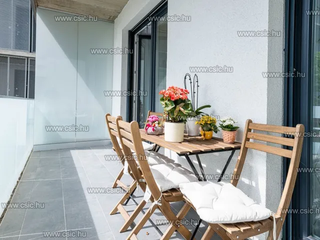 Eladó lakás Budapest XI. kerület, Adony utcai ltp. 45 nm