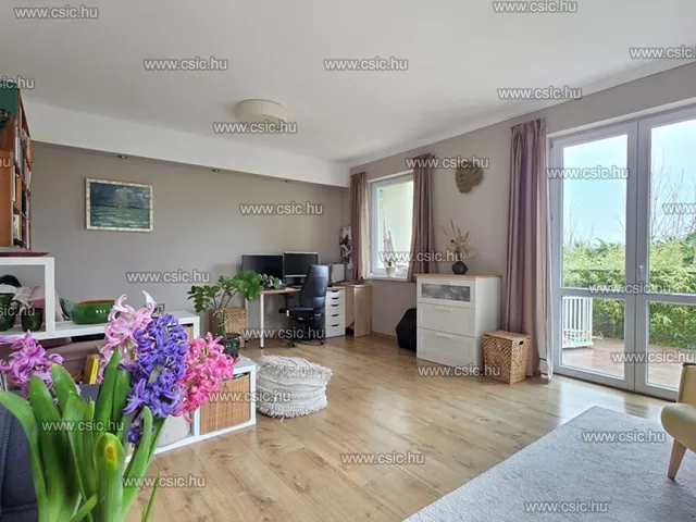 Eladó lakás Pomáz 56 nm