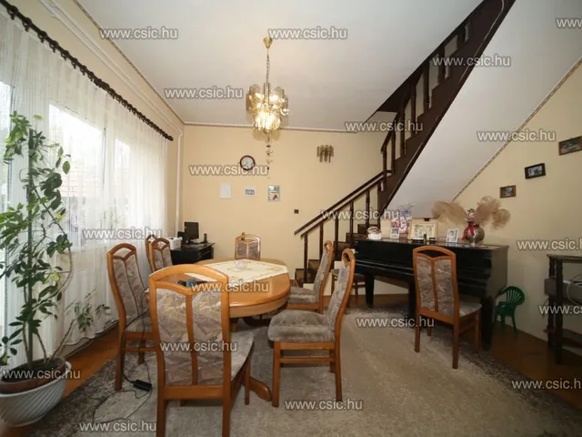 Eladó ház Budapest III. kerület, Rómaifürdő 240 nm