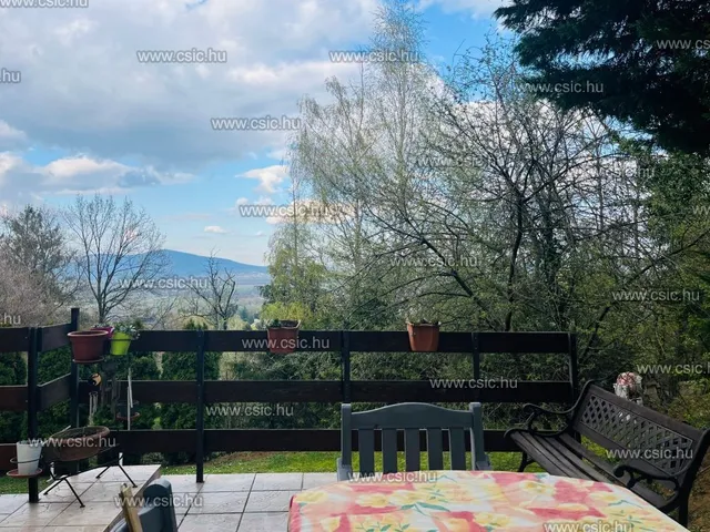 Eladó ház Tahitótfalu 152 nm