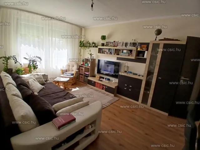 Eladó lakás Budapest XV. kerület, Újpalota 63 nm