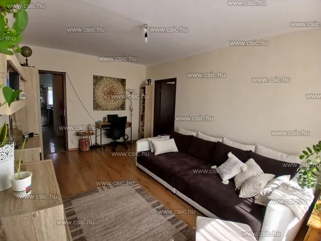 Eladó lakás Budapest XV. kerület, Újpalota 63 nm