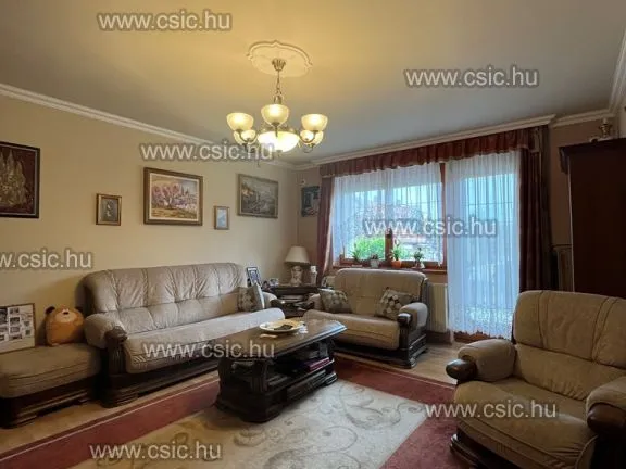 Eladó ház Dunakeszi 133 nm