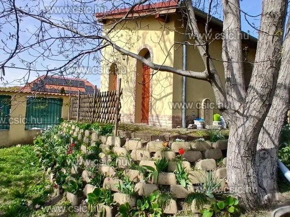 Eladó telek Gyömrő 1736 nm