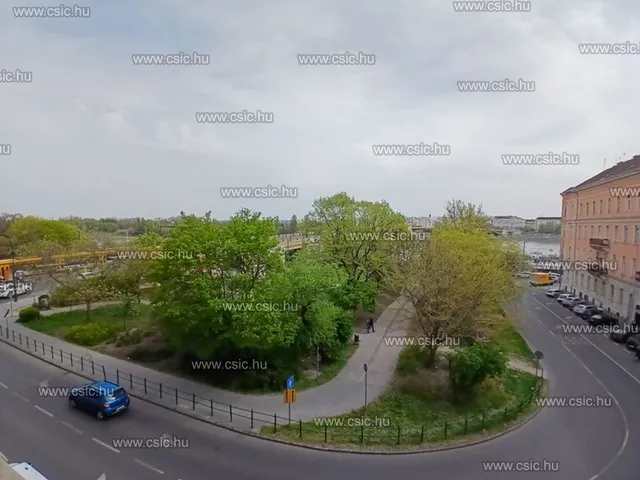 Eladó lakás Budapest II. kerület, Felhévíz 90 nm