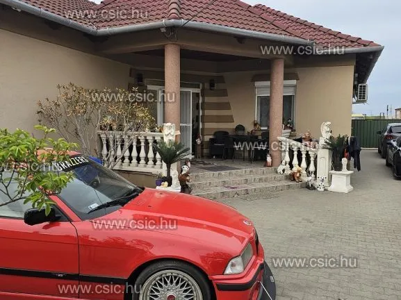 Eladó ház Örkény 160 nm