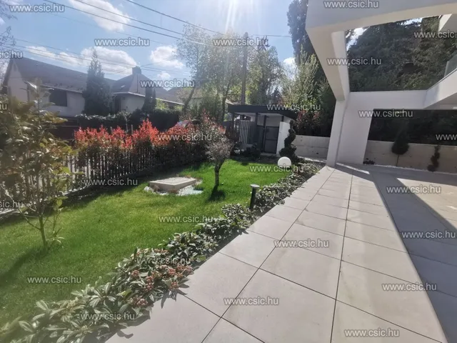 Eladó ház Budapest II. kerület, Adyliget 435 nm