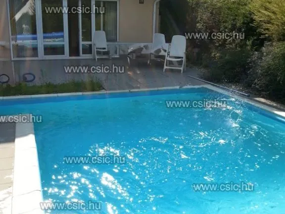 Eladó garázs Budapest II. kerület, Máriaremete 283 nm