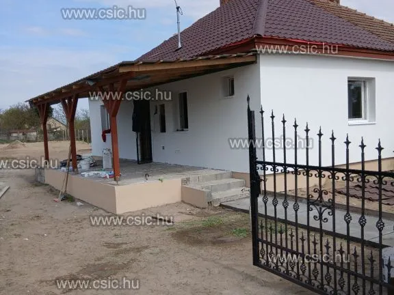 Eladó ház Örkény 62 nm