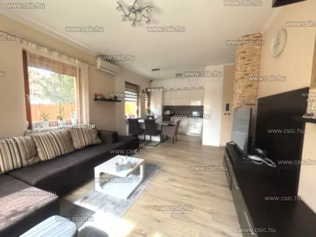 Eladó ház Budapest XVII. kerület, Akadémiújtelep 121 nm