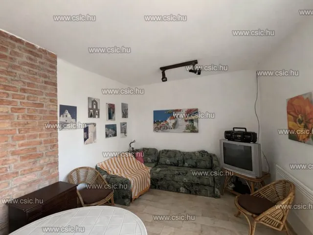 Eladó ház Tahitótfalu 90 nm