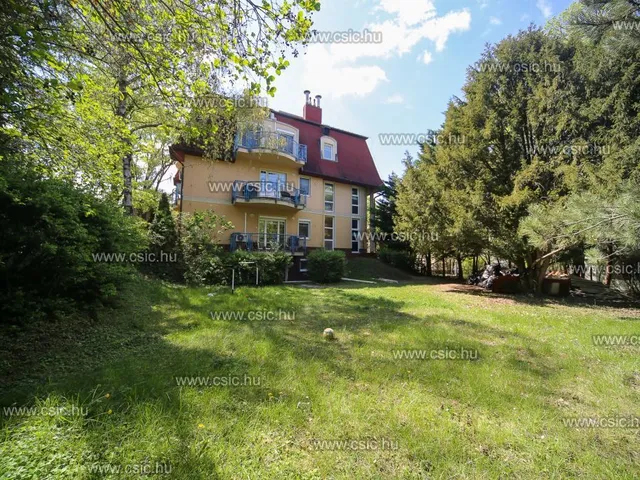 Eladó lakás Budapest II. kerület, Vérhalom 185 nm